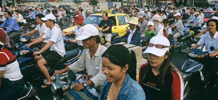 出口大幅下降 工厂陷入困境 “过山车”式的越南怎么啦