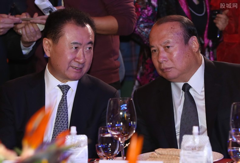 王健林