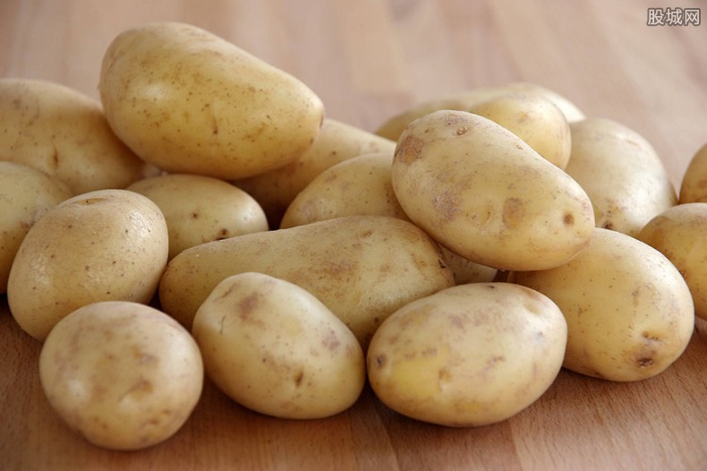 上海联华超市回应土豆每公斤107.8元？是价格打错