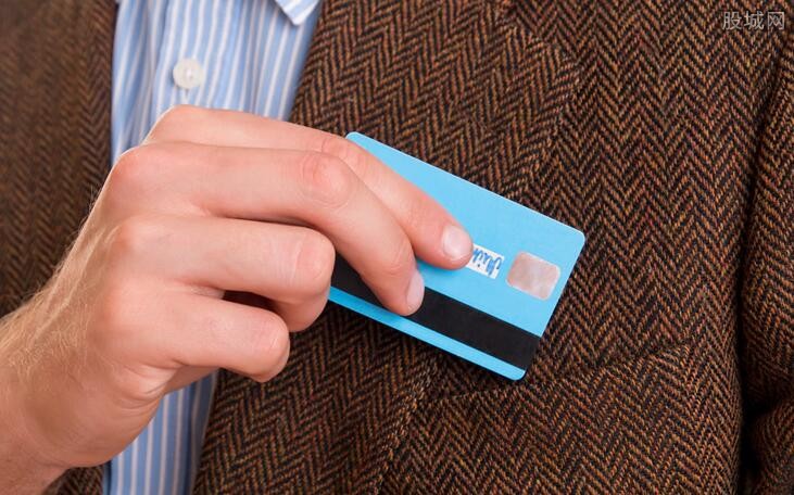 信用卡不激活是不是就不收年费？逾期会影响征信吗