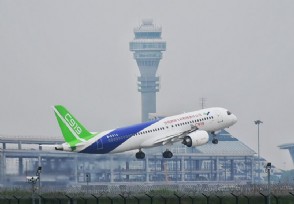 广州白云机场航班大面积取消 员工例行核酸检测现异常