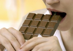 污染沙门氏菌巧克力已销往中国 有什么感染症状？