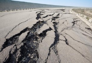 四川6.1级地震致4死41伤1人危重 这次地震原因是什么
