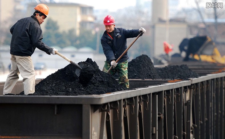 欧洲被曝3倍价爆买俄罗斯煤炭 能源处于吃紧状态！