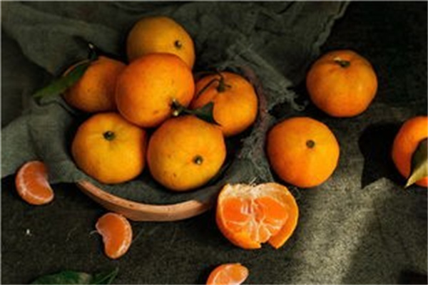 3岁孩子狂吃橘子患上“橘黄症” 狂吃橘子的结果