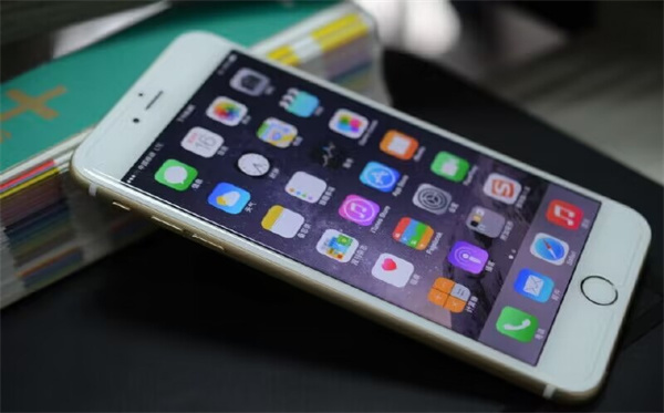 中国移动回应“停售iPhone”的原因