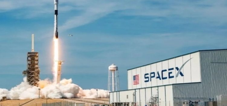 马斯克旗下SpaceX有何传言