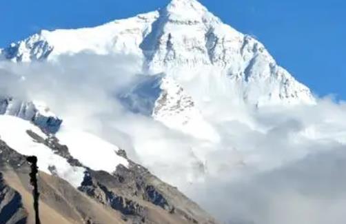 很危险！珠峰拥堵现场堪比旅游排大队 5月份已致多人死亡
